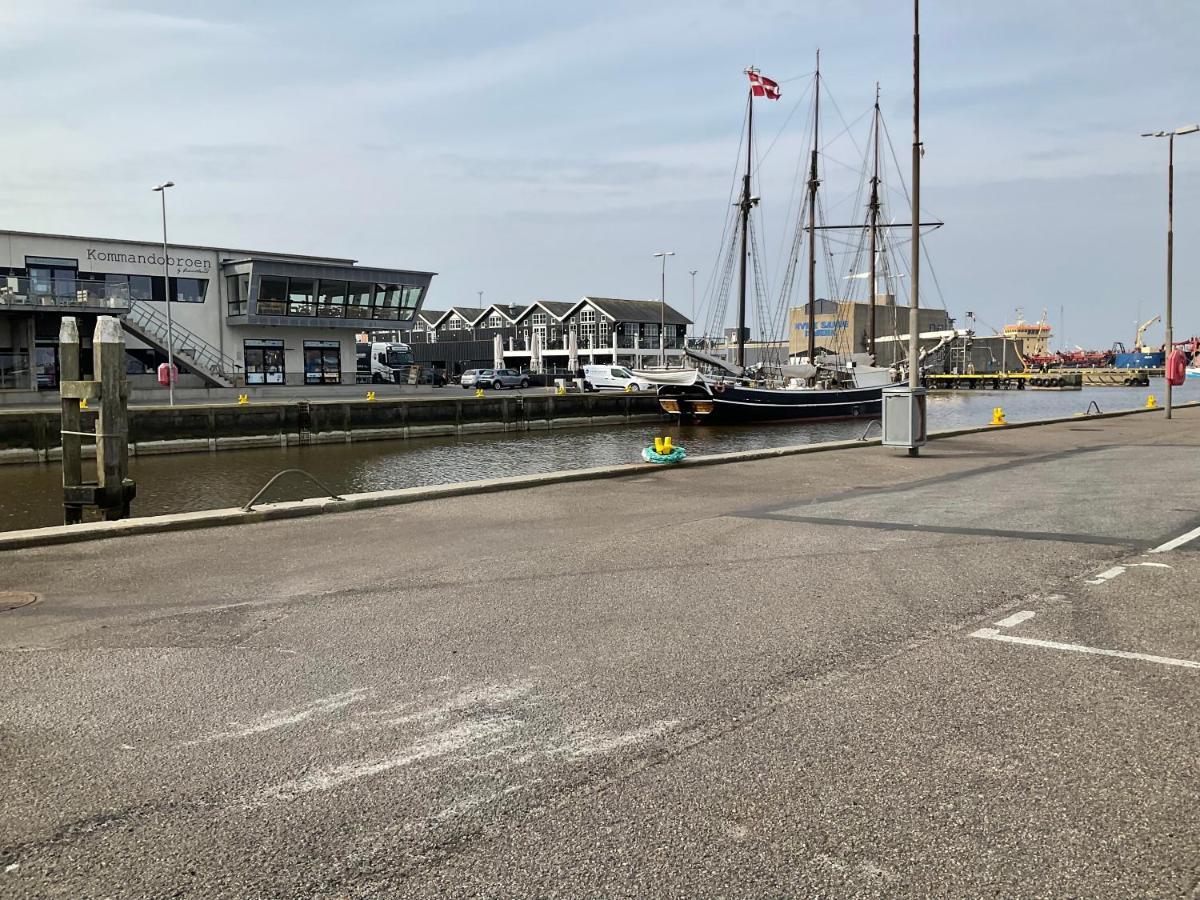 Strandhytten Hvide Sande Esterno foto
